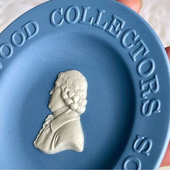 WEDGEWOOD |The Wedgewood Collectors Society Miniature Plate Compotier Jasperware - Picture 4 of 9